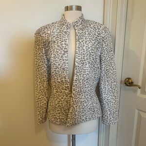 Flores and Flores Womens Leopard-Print Silk Blazer in Gray & Cream